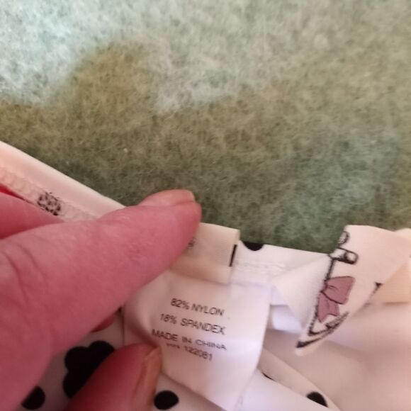 Beach Bash S Pockets Lined White Black Polka Dots Women's Swim Shorts - Picture 5 of 9